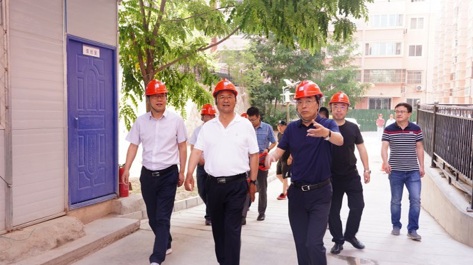 黨委書記、董事長(zhǎng)宋忠慶深入項(xiàng)目一線調(diào)研