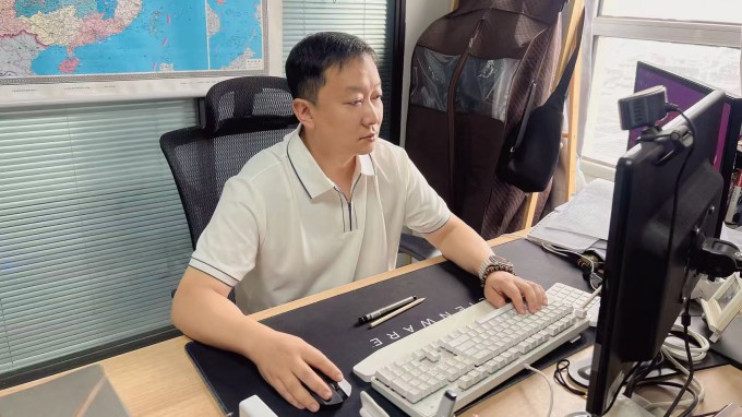 《匠心筑夢：甘肅咨詢?nèi)说膱?jiān)守與超越》專題報(bào)道3 | 劉斌——腳步丈量責(zé)任 圖紙繪就希望